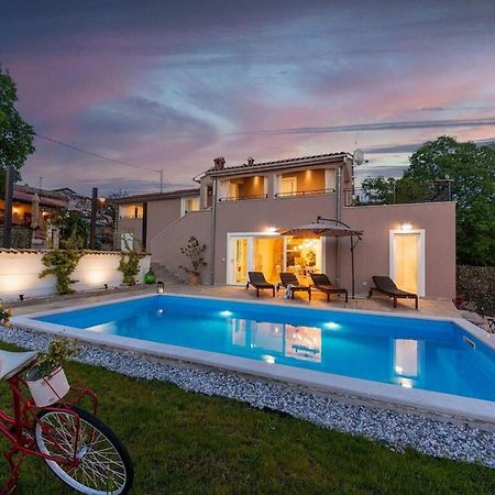Villa Corinna Kukci Ngoại thất bức ảnh