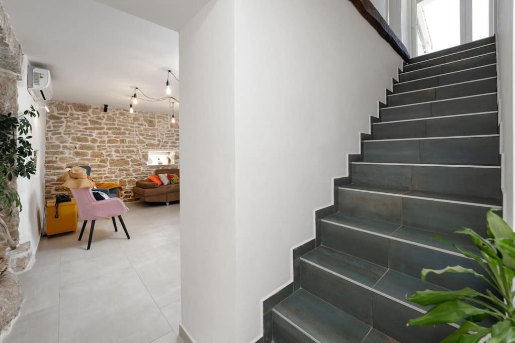 Villa Corinna Kukci Ngoại thất bức ảnh