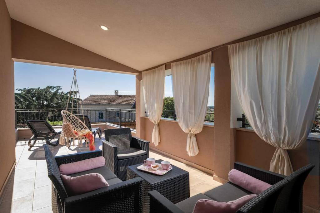 Villa Corinna Kukci Ngoại thất bức ảnh