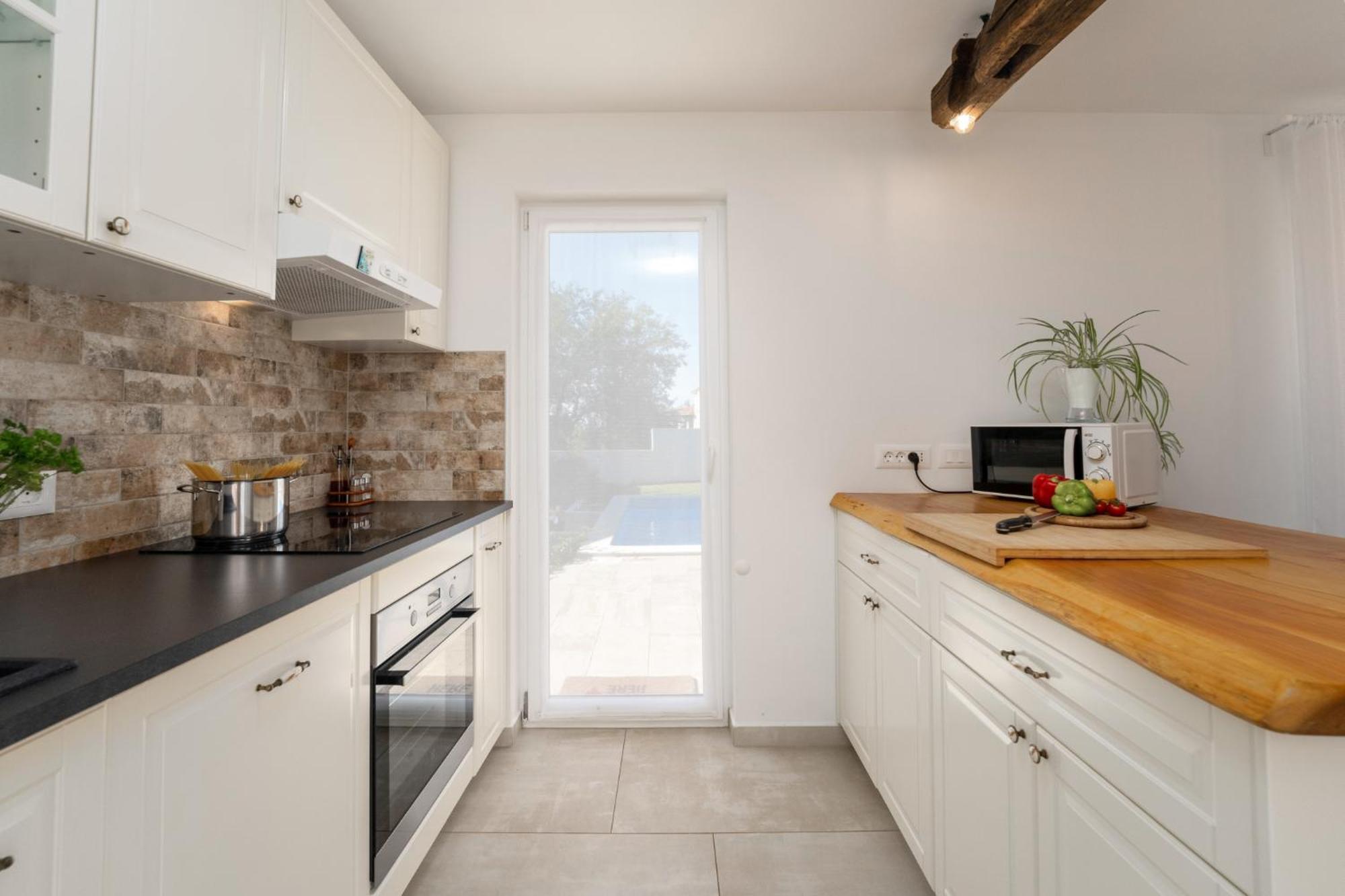 Villa Corinna Kukci Ngoại thất bức ảnh